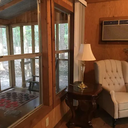 Happy Pine Cone Villa Tyler Exterior photo